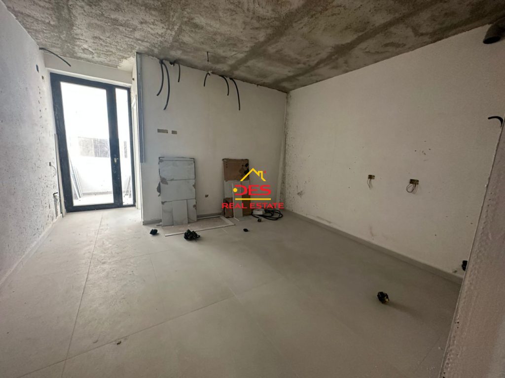 Bild 1 – Zum Verkauf: Studio-Apartment in Saranda