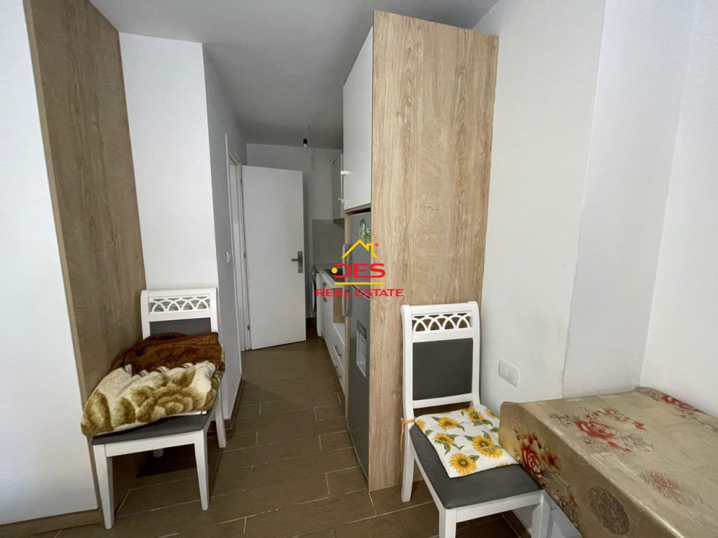 Bild 1 – Zum Verkauf stehen 7 Studios und ein Grundstück von 400 m2 in der Nähe des Zentrums von Saranda