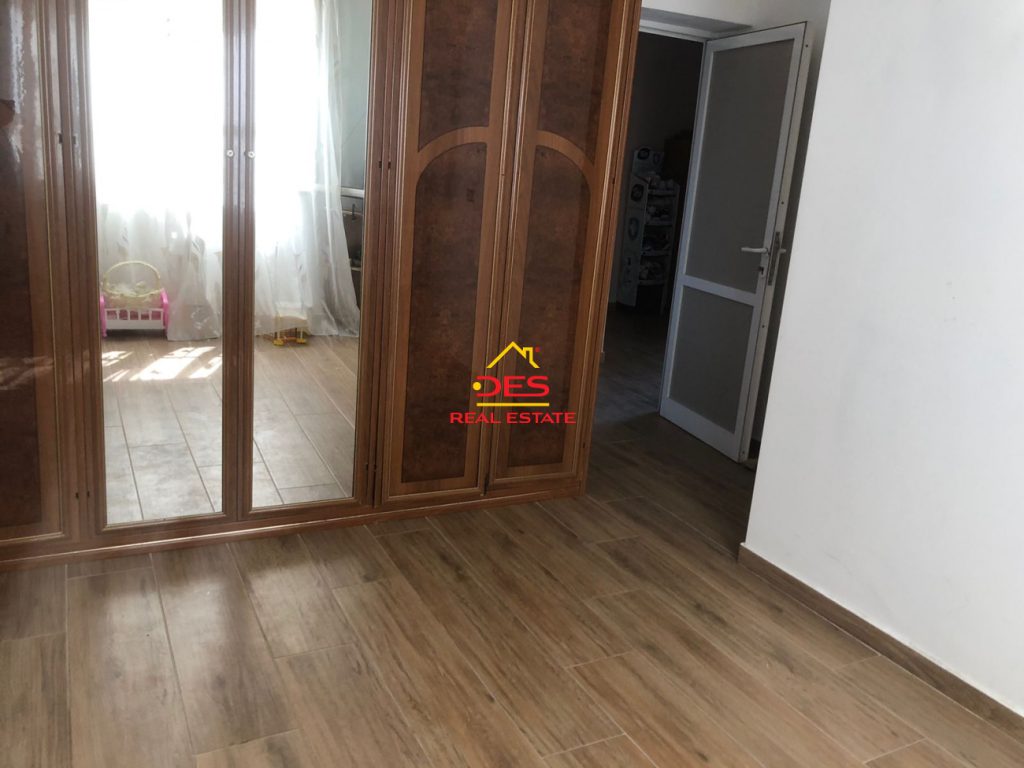 Bild 12 – Zum Verkauf: Haus mit 2 Etagen und einem Laden in der Nähe der ‚Shkolla Xhyheri‘, Vlora