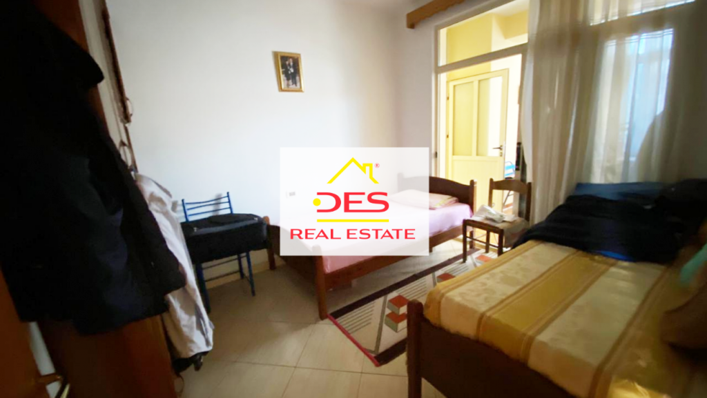Bild 8 – Zum Verkauf steht eine Wohnung mit 3 Schlafzimmern, 1 Wohnzimmer und 2 Badezimmern in der 7 Nëntori-Straße, Vlora