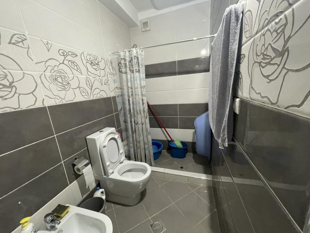 Bild 16 – ZU VERKAUFEN: APARTMENT 2+1+2 IN SARANDA