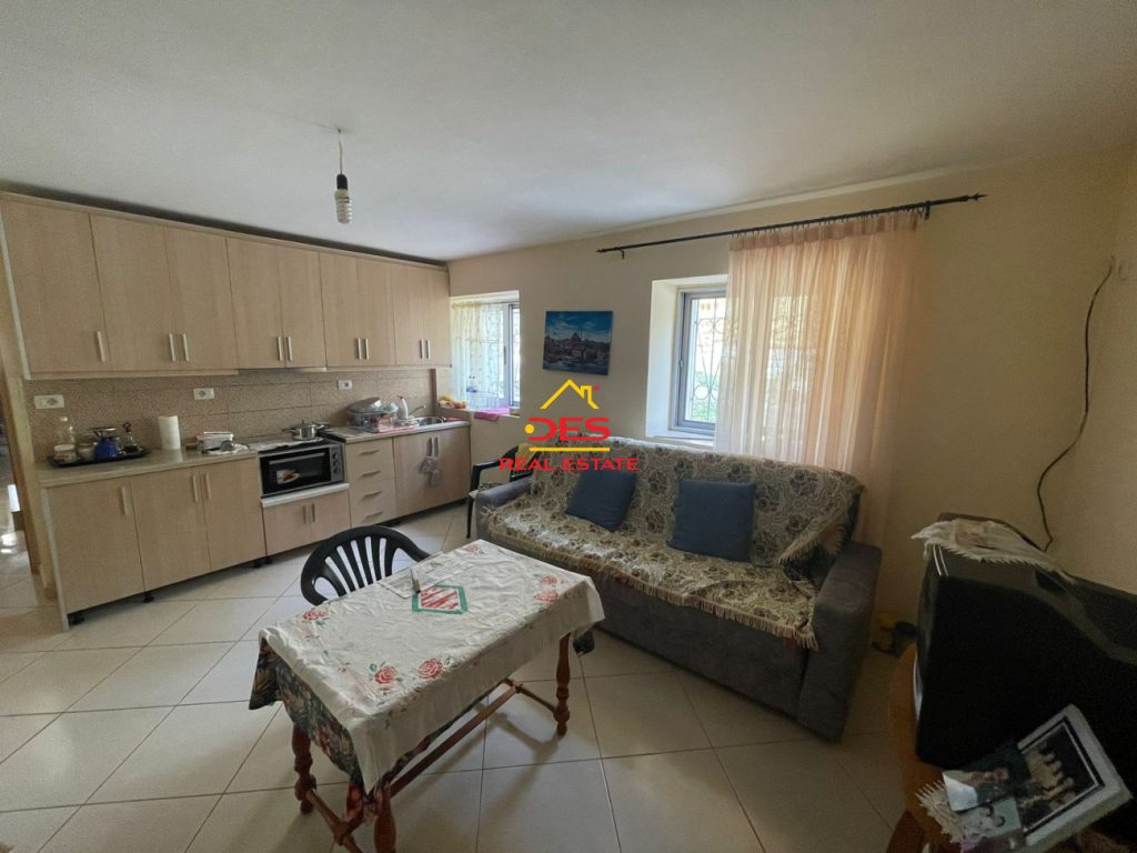 Bild 1 – VERKAUFT 1+1 APARTMENT IM ZENTRUM VON SARANDA