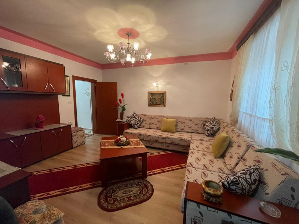 Bild 11 – ZU VERKAUFEN PRIVATES HAUS 3+2+1 IN KONISPOL + 3400 M2 OLIVENLAND (60 ANGEpflanzte OLIVENWURZELN)