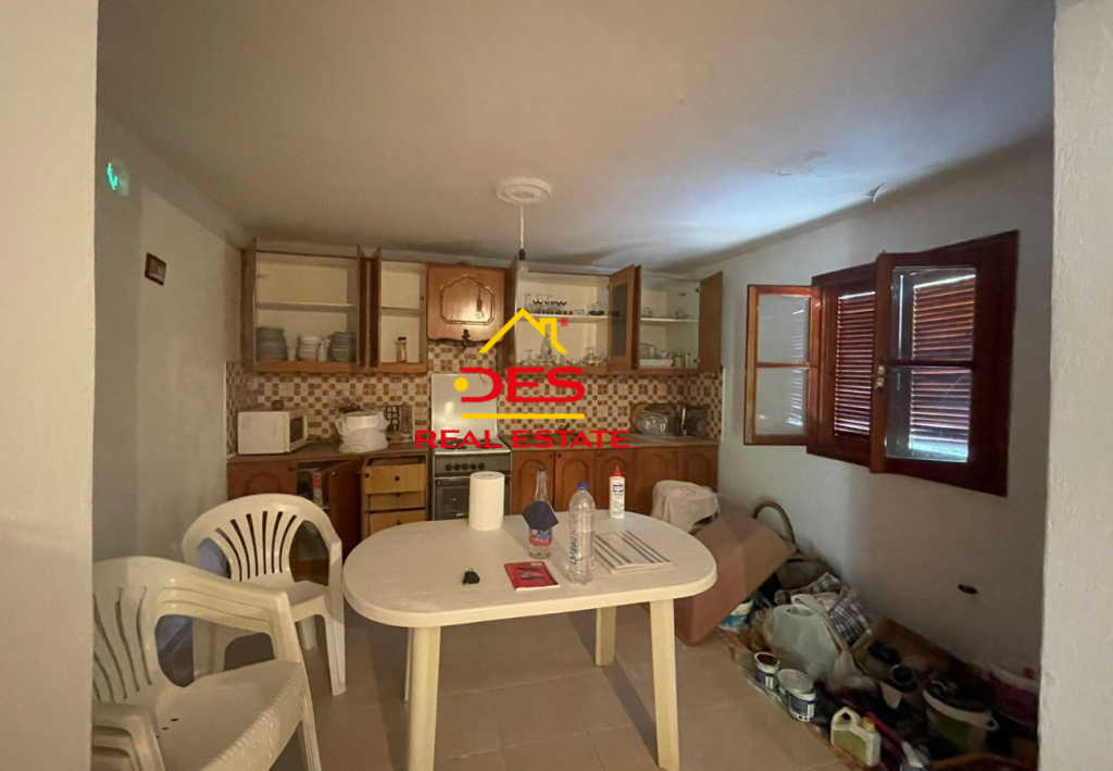 Bild 5 – Zum Verkauf steht ein privates Haus mit einem Grundstück von 500 m2 in Saranda.