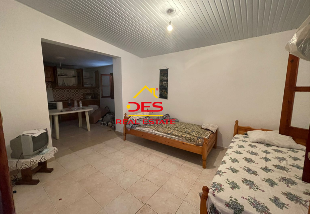 Bild 7 – Zum Verkauf steht ein privates Haus mit einem Grundstück von 500 m2 in Saranda.