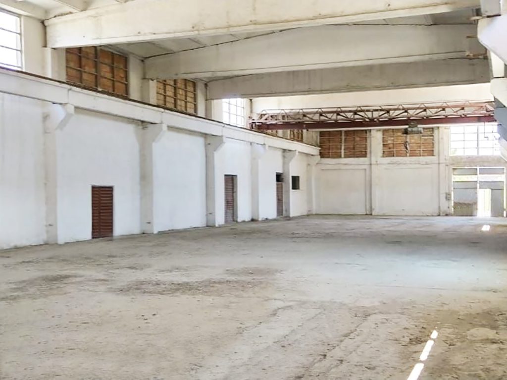 Bild 2 – Zu verkaufen: Gebäude + Grundstück am Stadteingang von Vlora