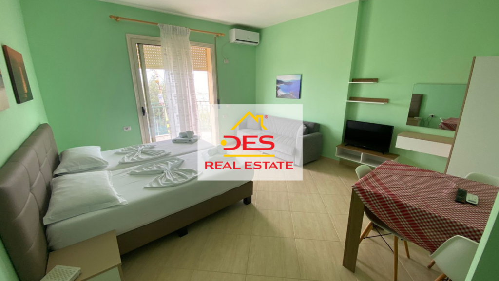 Bild 1 – Zum Verkauf: Einzimmerwohnung mit Meerblick an der Strandpromenade in Vlora
