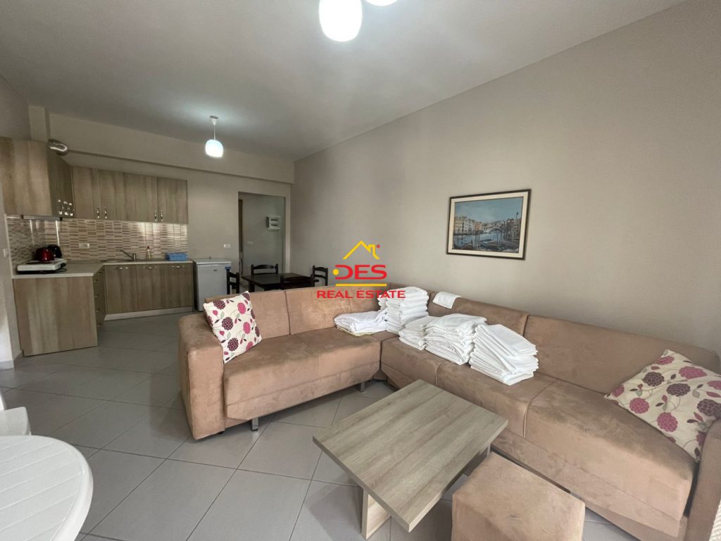 Bild 3 – Zum Verkauf steht eine Wohnung 2+1+2 in Saranda