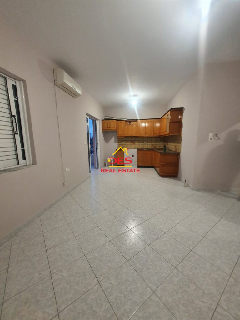 Zum Verkauf: Wohnung 2+1 in Saranda