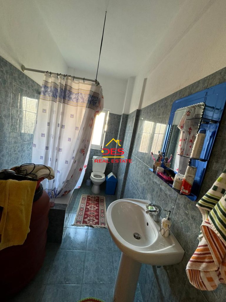 Bild 11 – Zum Verkauf steht eine Wohnung mit 3 Schlafzimmern, 1 Wohnzimmer und 2 Bädern in Saranda