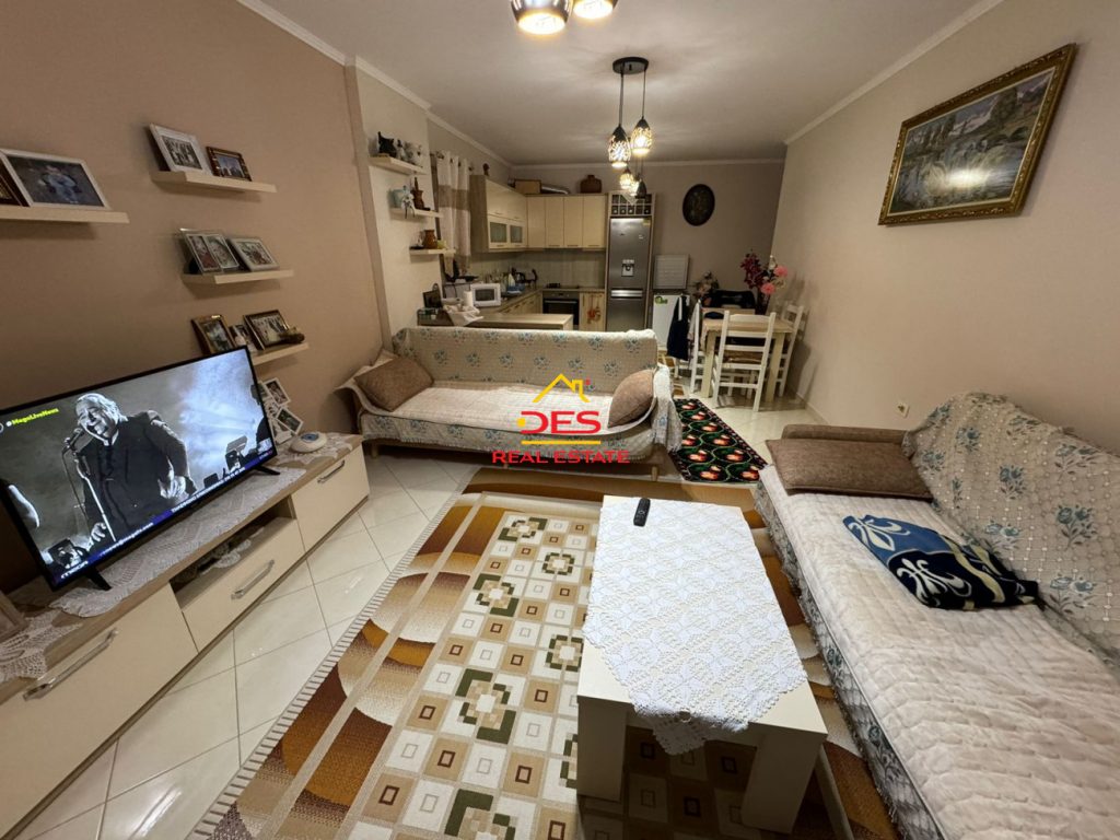 Bild 2 – ZU VERMIETEN: APARTMENT 2+1 IN SARANDA