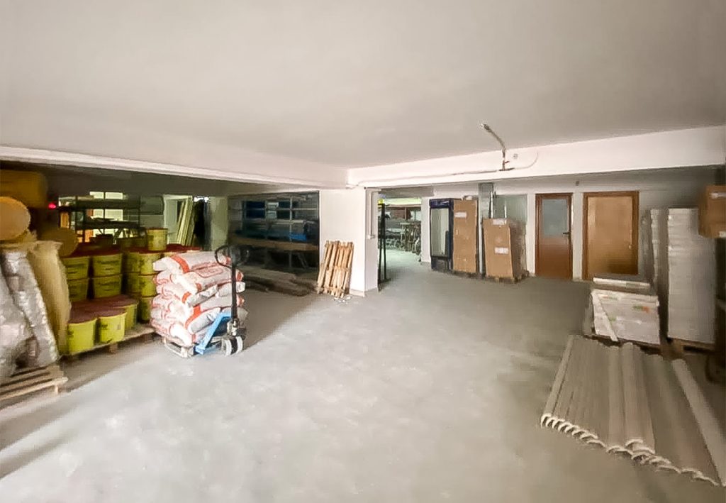 Bild 2 – Zum Verkauf: Garage in Skelë, Vlora