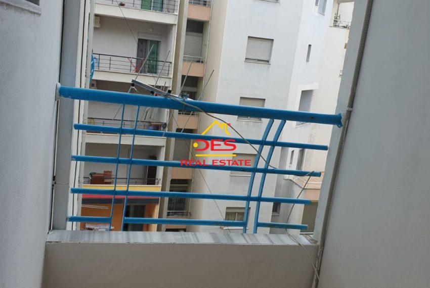 5dcb2548cf8fa9d13ad194e3baa9104f