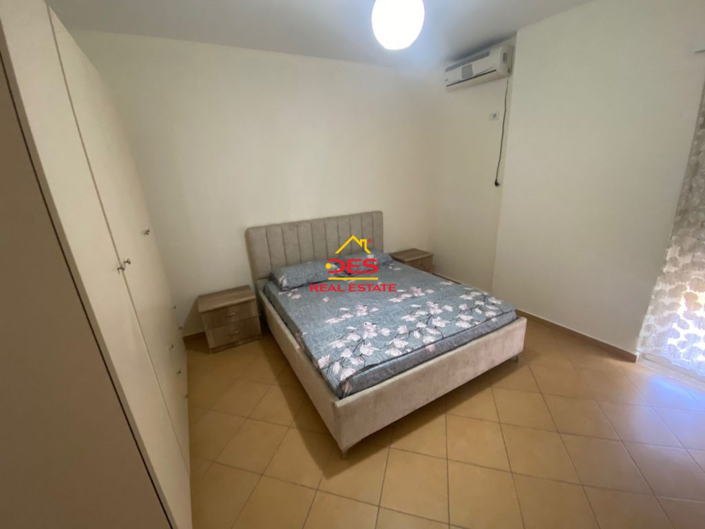 Bild 4 – WOHNUNG 1+1 ZU VERMIETEN IN DER NÄHE DES FLAMURTARI-STADIONS, VLORA
