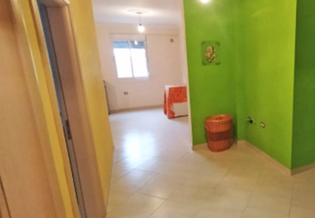 Bild 4 – Zum Verkauf steht eine 2+1 Wohnung am Lungomare, Vlora