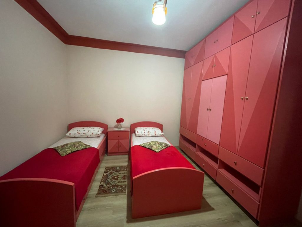 Bild 22 – ZU VERKAUFEN PRIVATES HAUS 3+2+1 IN KONISPOL + 3400 M2 OLIVENLAND (60 ANGEpflanzte OLIVENWURZELN)