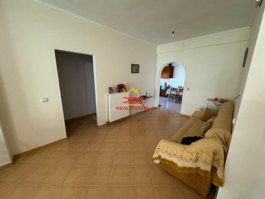 Bild 10 – Zum Verkauf steht eine Wohnung mit 3 Schlafzimmern, 1 Wohnzimmer und 2 Bädern in Saranda