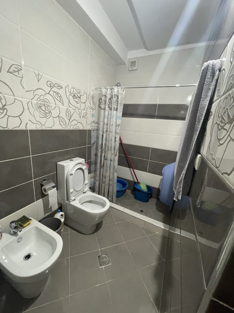 Bild 15 – ZU VERKAUFEN: APARTMENT 2+1+2 IN SARANDA