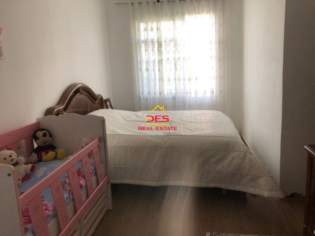 Bild 7 – Zum Verkauf: Haus mit 2 Etagen und einem Laden in der Nähe der ‚Shkolla Xhyheri‘, Vlora