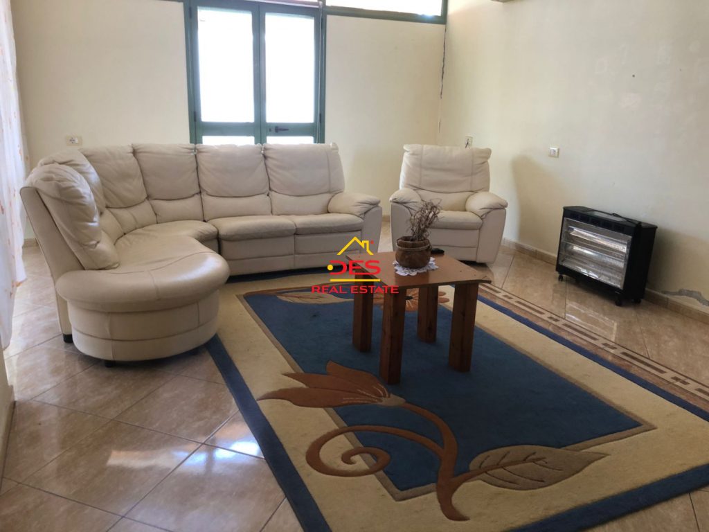 Bild 5 – Zum Verkauf: Haus mit 2 Etagen und einem Laden in der Nähe der ‚Shkolla Xhyheri‘, Vlora