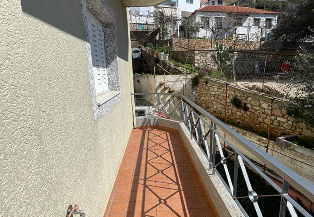 Bild 13 – Zum Verkauf steht eine Villa mit Grundstück in Himare