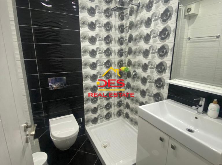 8262840ea8bac6741500ea422114886e
