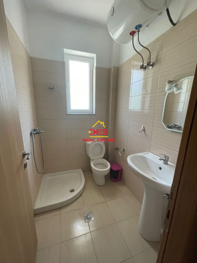 Bild 6 – Zum Verkauf steht eine Wohnung 2+1+2 in Saranda