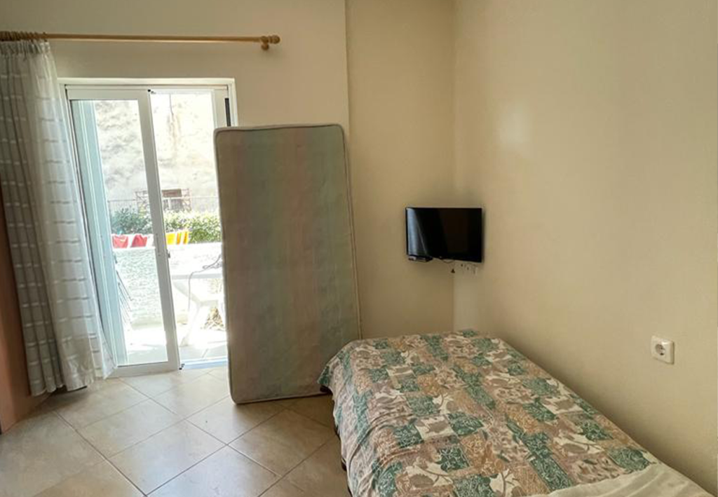 Bild 11 – Zum Verkauf steht eine Villa mit Grundstück in Himare