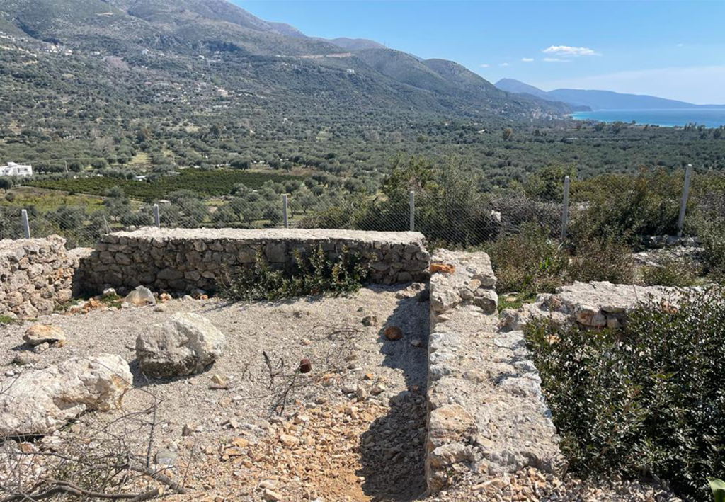 Bild 2 – LAND WIRD IM DORF BORSH, SARANDA VERKAUFT
