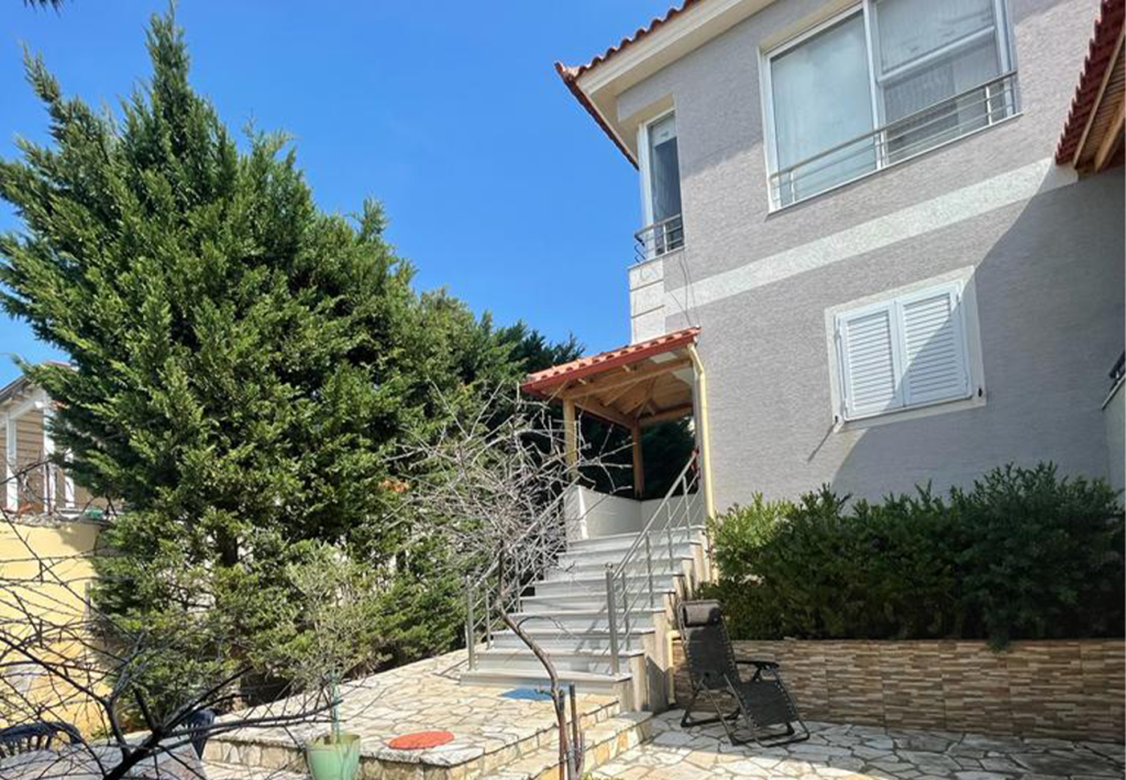 Bild 4 – Gelegenheit!!!!! Zweistöckiges Haus zum Verkauf in Ksamil
