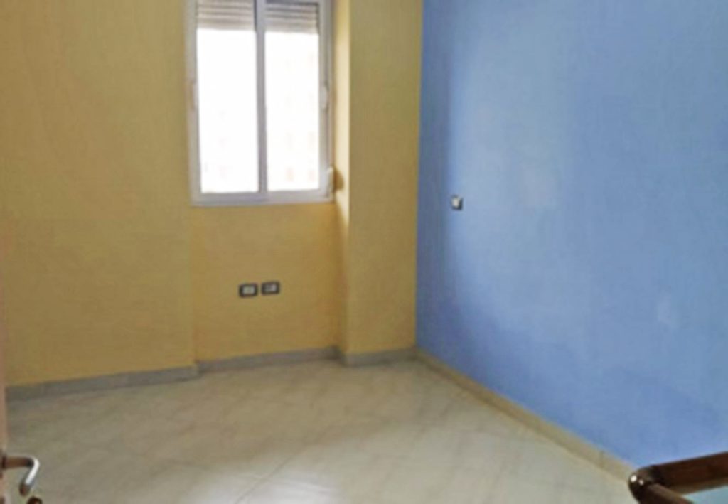 Bild 2 – Zum Verkauf steht eine 2+1 Wohnung am Lungomare, Vlora