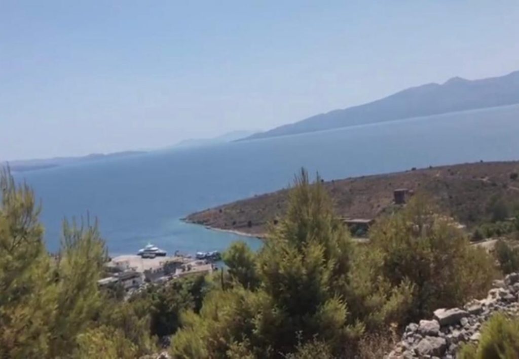 Bild 1 – GRUNDSTÜCK ZUM VERKAUF 500 M2 IN DER NÄHE VON MARINA PORTA, SARANDA
