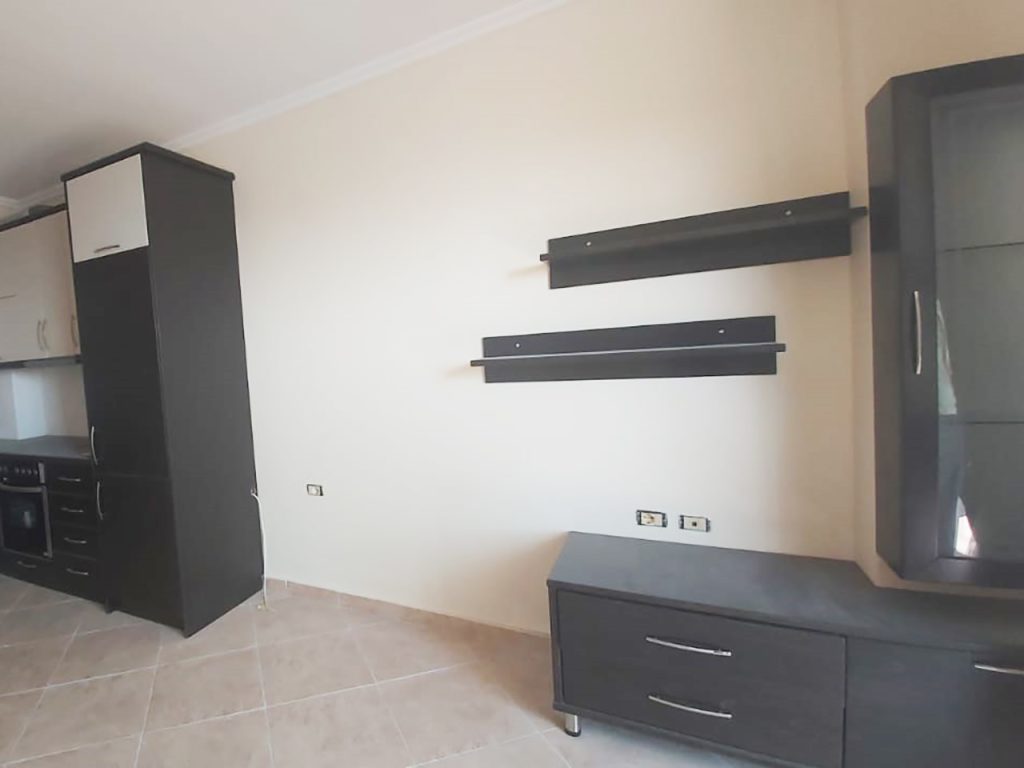 Bild 4 – Zum Verkauf: 1+1 Wohnung in Saranda in der Nähe des Hafens