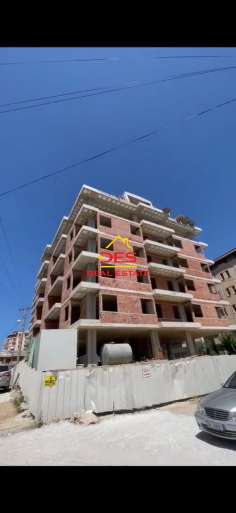 Bild 2 – Zum Verkauf steht eine 1+1 Wohnung in einem im Bau befindlichen Komplex in Saranda