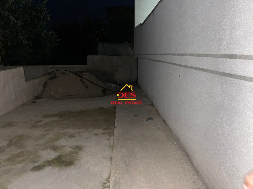 Bild 4 – Zum Verkauf: Haus mit 2+1 im Außenbereich