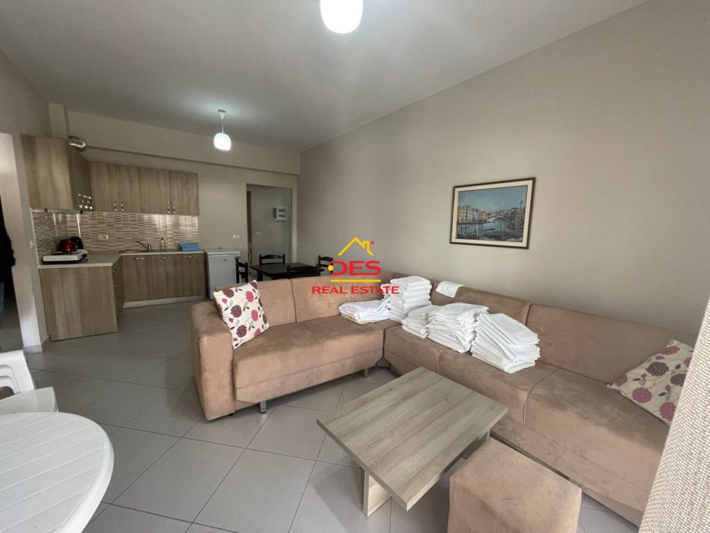 Bild 9 – Zum Verkauf steht eine Wohnung 2+1+2 in Saranda