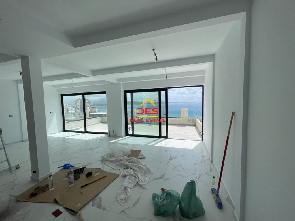 Bild 9 – Zum Verkauf steht ein luxuriöses Duplex-Apartment 2+1+2 mit Meerblick in Saranda