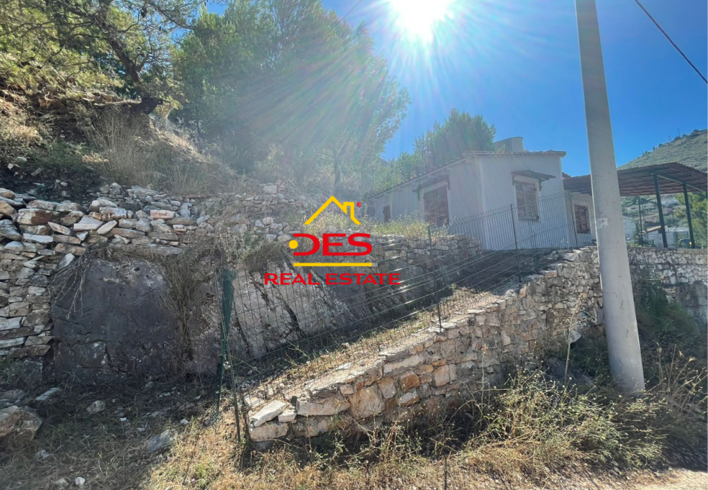 Bild 14 – Zum Verkauf steht ein privates Haus mit einem Grundstück von 500 m2 in Saranda.
