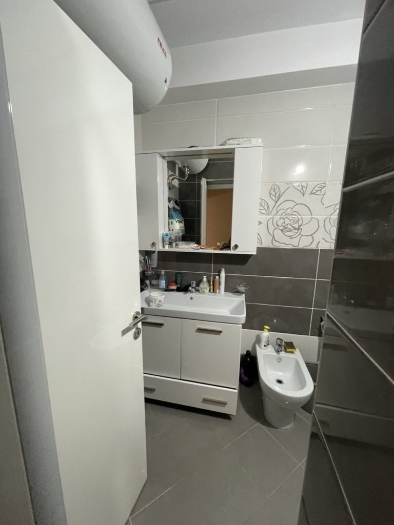 Bild 14 – ZU VERKAUFEN: APARTMENT 2+1+2 IN SARANDA