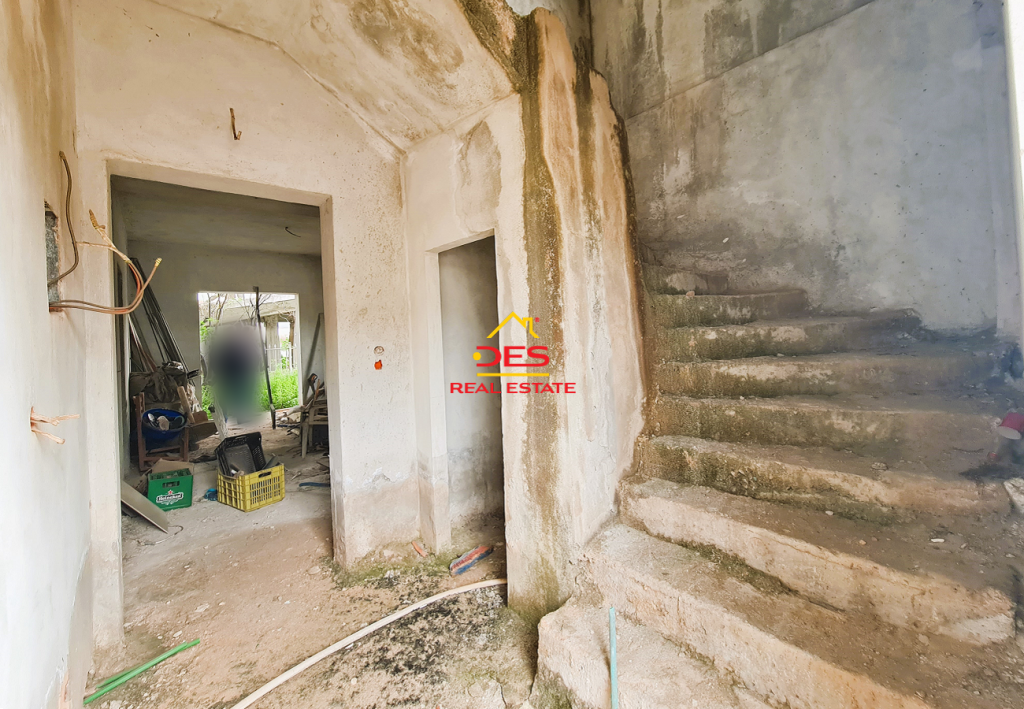 Bild 9 – Zum Verkauf steht ein privates Haus mit Grundstück in Ksamil