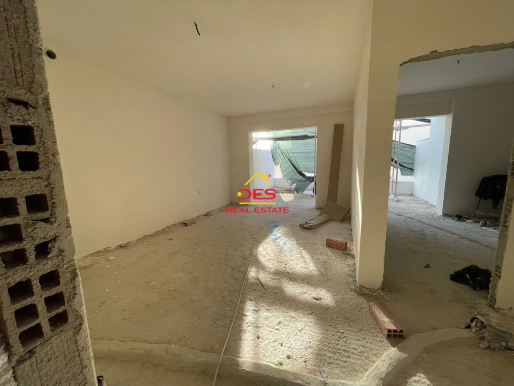 Bild 8 – ZUM VERKAUF – 2+1 APARTMENT AM MEER IN SARANDA