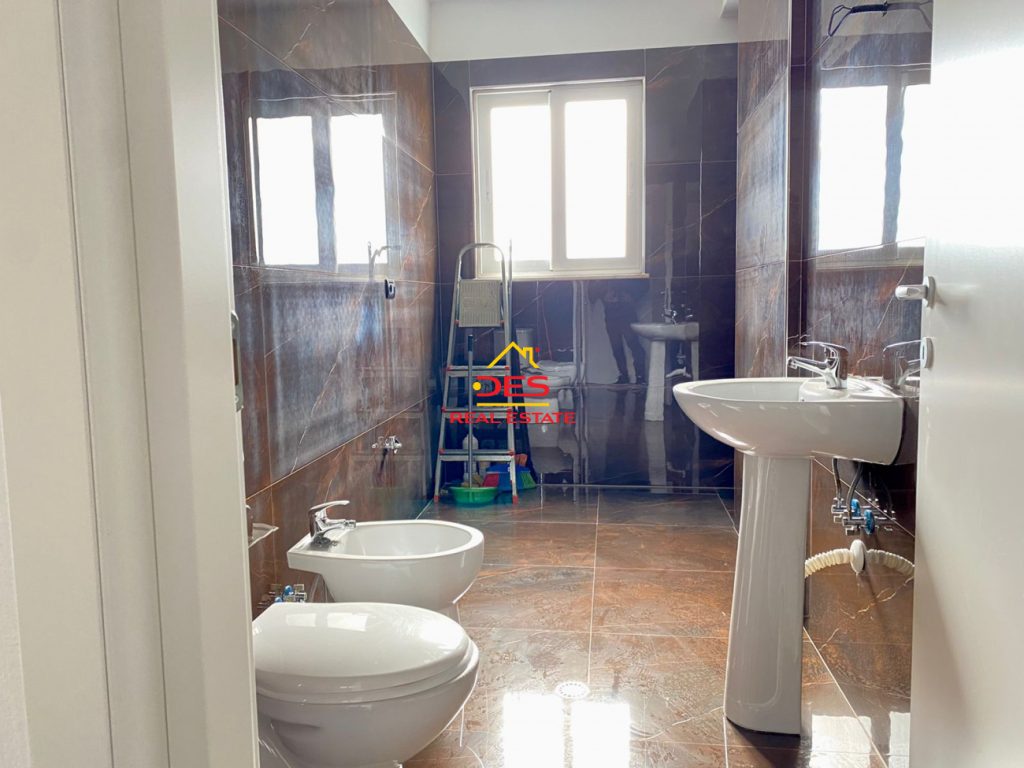 Bild 1 – OKAZION KLAR: APARTAMENT 1+1 ZUM VERKAUF IN RADHIME (Seitlicher Meerblick)