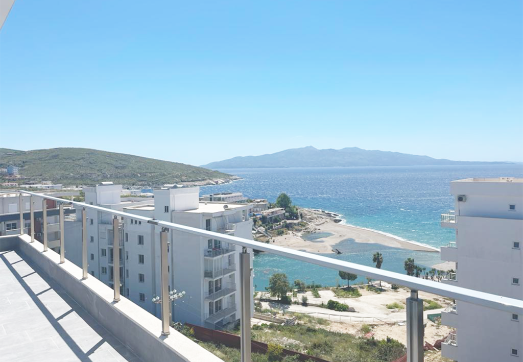 Bild 1 – Zum Verkauf steht eine 2+1 Wohnung am Meer in Saranda