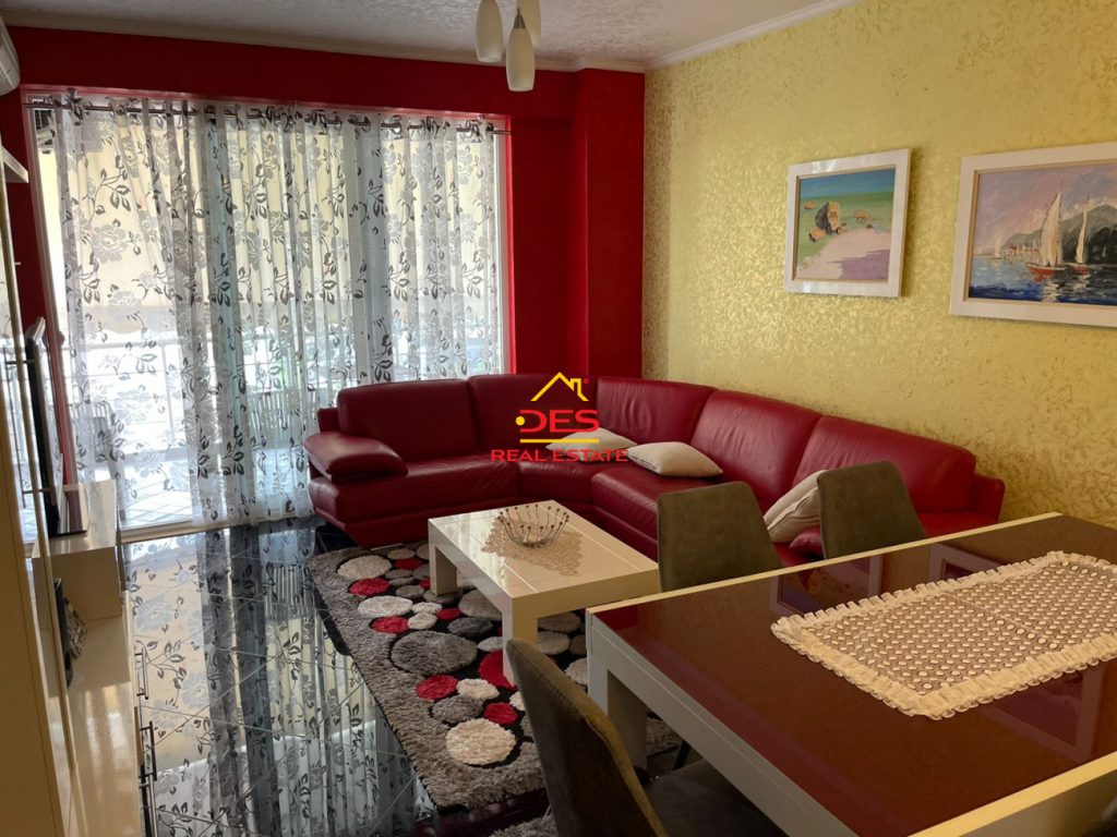 Bild 12 – 2+1+2 APARTMENT IN EINEM 15 STÖCKIGEN HAUS IN SARANDA