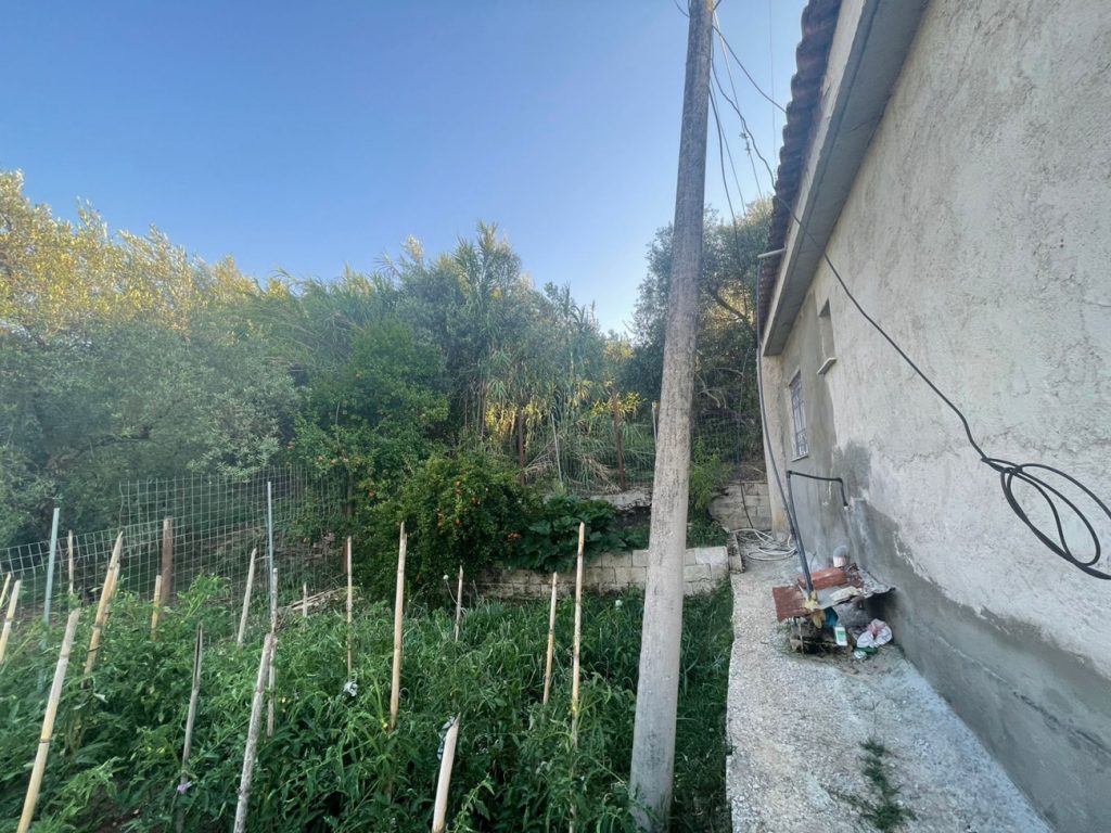 Bild 3 – Zum Verkauf: Privates Haus 2+1 in Metoq, Saranda