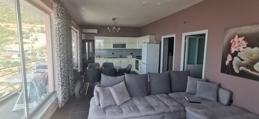 Bild 13 – Zum Verkauf steht eine Wohnung 2+1+2 mit Meerblick in Vlora