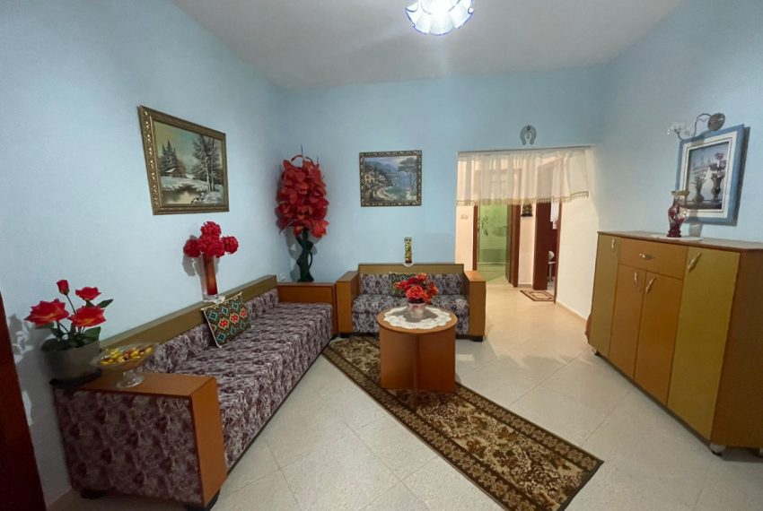 ea2582435f2edaa641addd8dd3f9693c