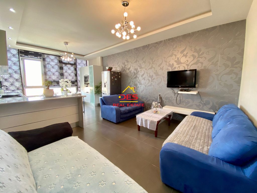Bild 7 – Zum Verkauf steht eine 2+1 Wohnung am Lungomare, Vlora (Zweite Reihe).