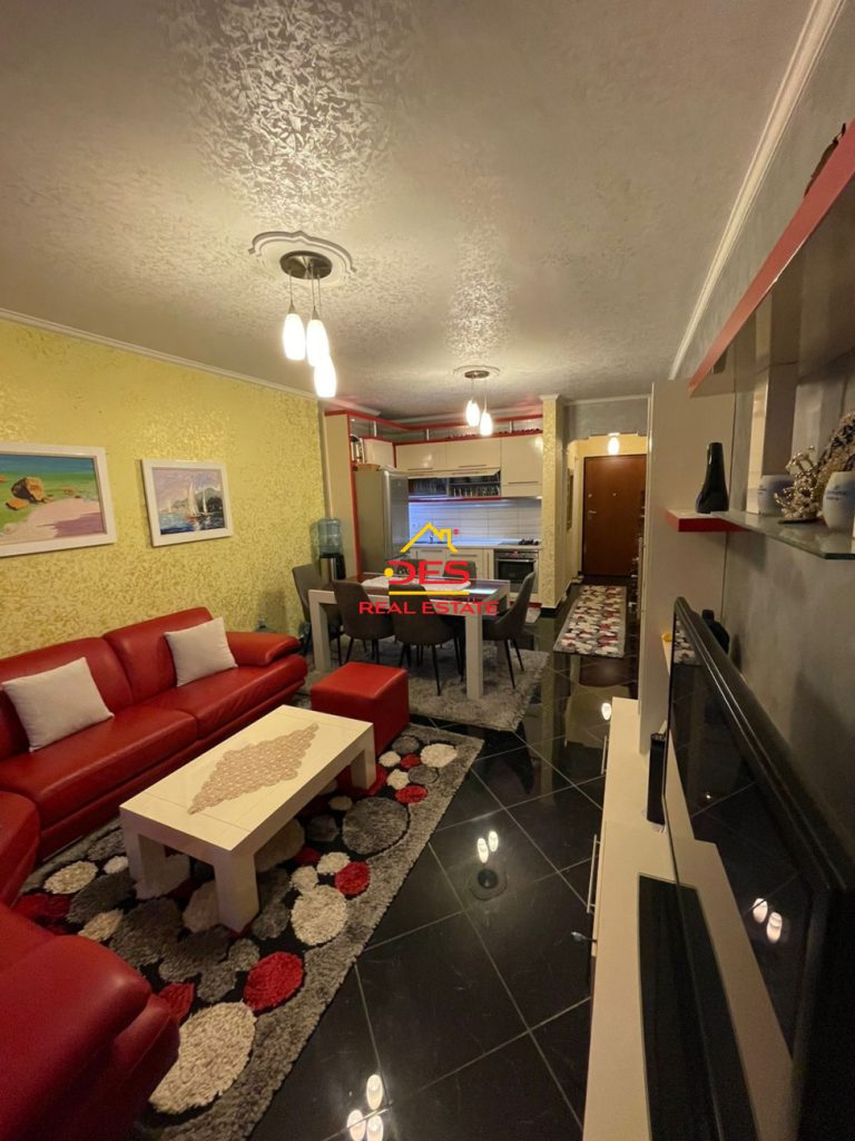 Bild 11 – 2+1+2 APARTMENT IN EINEM 15 STÖCKIGEN HAUS IN SARANDA