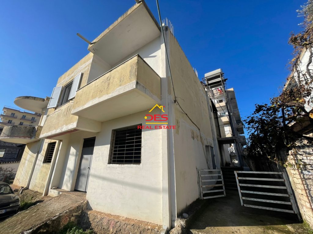 Bild 2 – PRIVATES 2-STÖCKIGES HAUS ZUM VERKAUF IN SARANDA
